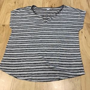 Old Navy T Shirt
